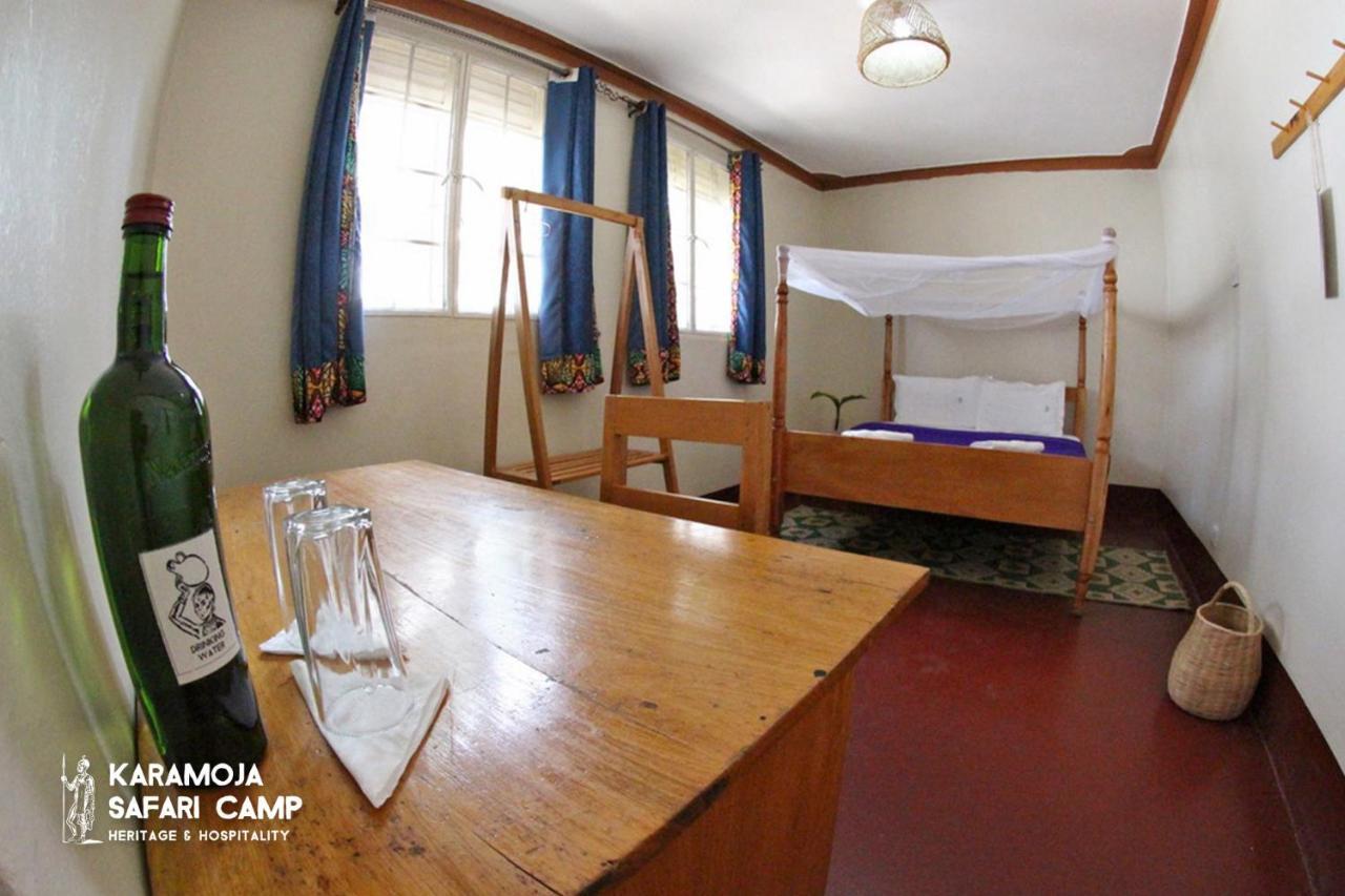 Kara-Tunga Safari Camp Bed & Breakfast Moroto Ngoại thất bức ảnh