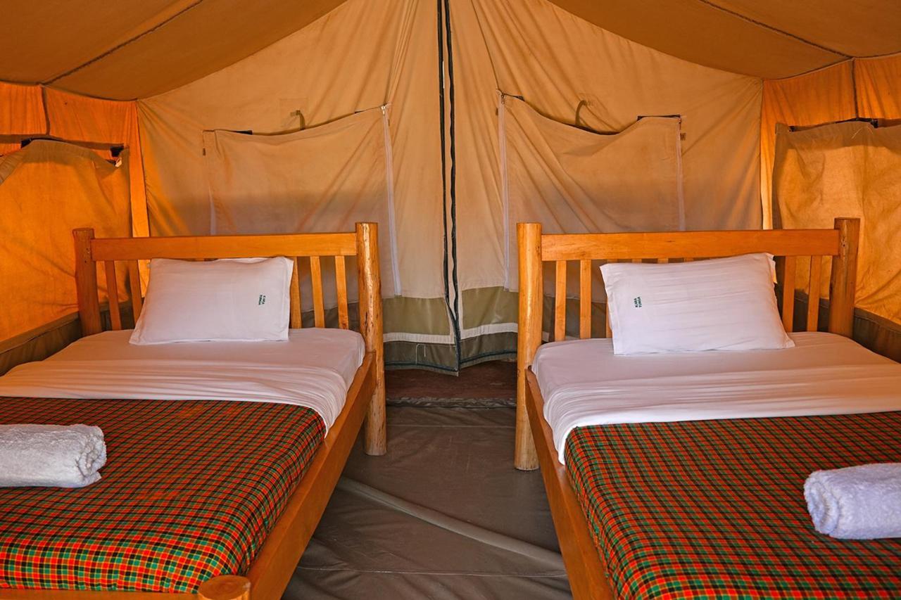 Kara-Tunga Safari Camp Bed & Breakfast Moroto Ngoại thất bức ảnh